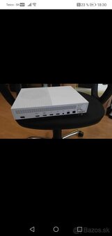Xbox One S - 4