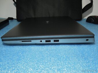 Dell Precision 7550 15.6" Intel Xeon W10855 RTX3000 64GB 1T - 4