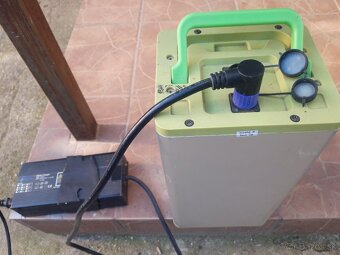 Elektrická motorka-skúter - 4