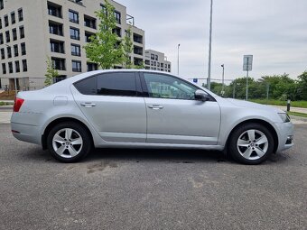 Škoda OCTAVIA III - 4