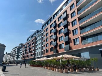 | jedinečný 4-izb. byt v Eurovea Tower, priamy výhľad na Dun - 4