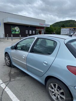 Peugeot 206 - 4
