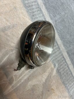 Predam predne svetlo - 4