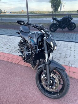 Yamaha MT 07 - 4