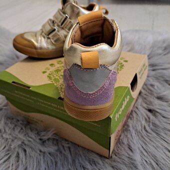 Froddo celorocne kozene - 4