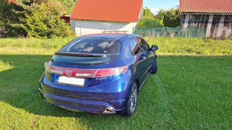 Honda Civic 8g - 4