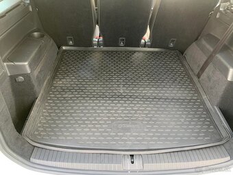 Volkswagen Touran 1.4 TSI BMT Highline - 4