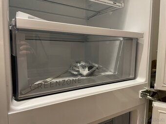 Predám vstavanú chladničku AEG - 4