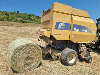 Lis na okrúhle balíky NEW HOLLAND BR 7070 - 4