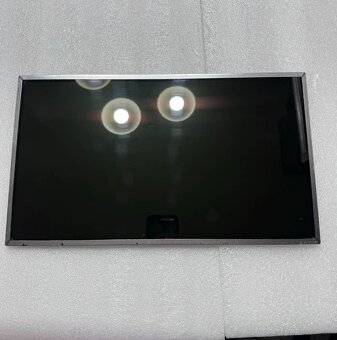 Predám obrazovku do notebooku 15,6" LED display 40pin B - 4