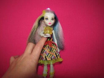 Monster High bábika Frankie - 4