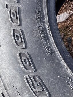 Bf goodrich 315/70 R17 - 4