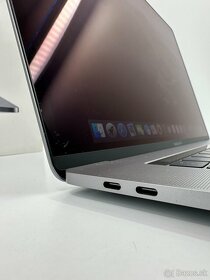  Apple MacBook Pro (15-inch, 2016) - 16GB | 512GB | i7  - 4