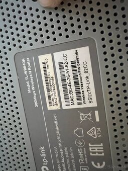Predám Wifi router TP link repeater - 4