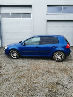 Volkswagen Golf - 4