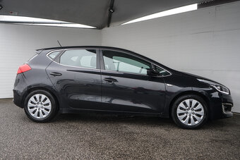 29- KIA Cee´d, 2017, benzín, 1.4 i, 74 kW - 4