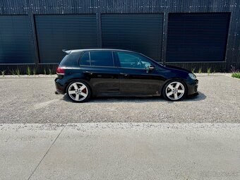 Volkswagen Golf VI GTI - 4