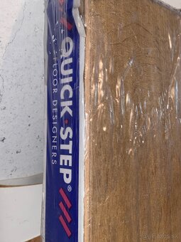 Laminátová podlaha QUICK-STEP IMPRESSIVE DUB ŠEDÝ 8mm - 4