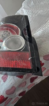 Zadne svetlá range rover sport l320 - 4