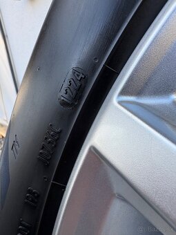 Volkswagen 5x112 215/55 R17 Originál - 4