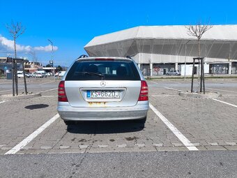 Mercedes c220 - 4