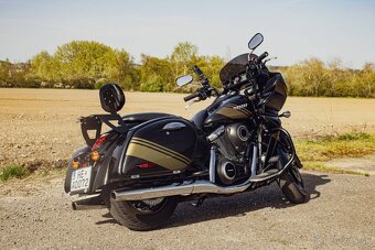Kawasaki Vulcan VN 1700 - 4
