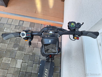 Elektrická kolobežka FLJ - scooter ,vykon 7000W dual motor - 4
