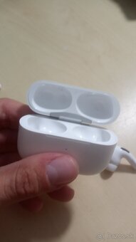 Apple Airpods - 4