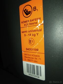 Predam autosedacku 9-18kg Britax Romer Safefix Plus Modra - 4