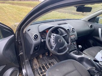 Nissan Qashqai 1.6i - 4