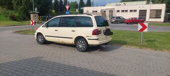 Vw sharan - 4