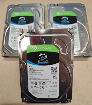4TB SURVEILLANCE HDD pre 24/7 prevádzku - 4