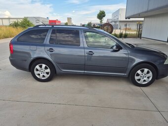 Predám Škoda Octavia 2 Combi 1.9 TDI 77kw DSG A/T r.v 2006 - 4