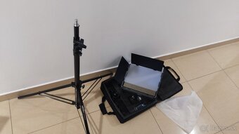 Profesionálne dvojfarebné LED svetlo Viltrox VL-D85T - 4