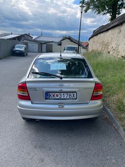Opel astra 1,4 - 4
