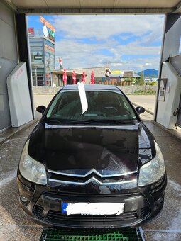 Citroën C4 1.4i, 65 kW – hatchback s klímou a tempomatom - 4