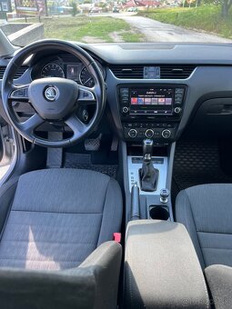 Škoda Octavia Combi 1.6 TDI CR DSG 7 Elegance - 4