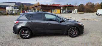 Mazda 3 1.6i - 4