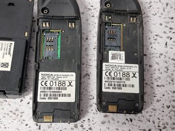 6x staré mobilné telefóny - Nokia, GSM, Ericsson - 4