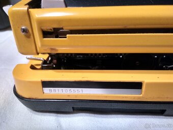 Pisaci stroje -PRESTIGE kufrikovy-Madein Japan. - 4