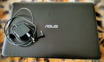 Asus X540MA-GQ054T - 4