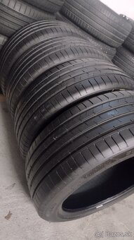 225/45r18 95W - 4