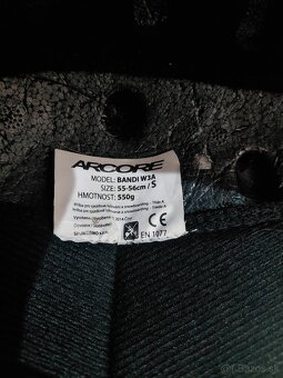 Lyžiarska prilba - 4