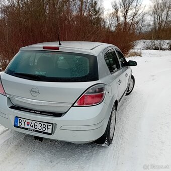 Opel astra - 4