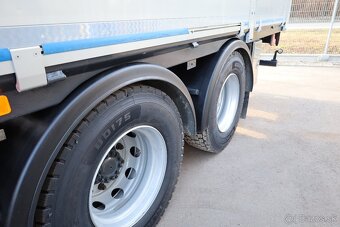 Volvo FMX so žeriavom HIAB - 4