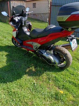 Gilera nexus 500 - 4