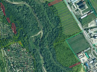 POZEMKY V KATASTRI SVIDNÍK 37977 M2 - SVIDNÍK - 4
