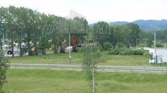 Lukratívny pozemok 11.000 m2 pre občiansku vybavenosť pri TE - 4