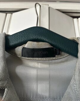 Calvin Klein bundička - 4
