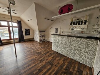 Pozor Nová cena Priestranný polyfunkčný dom v centr… - 4